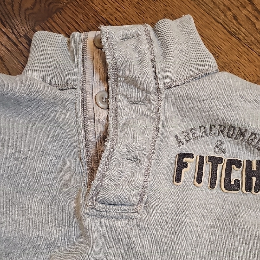 Vintage Abercrombie & Fitch Gray Button Pullover Sweater Size Small - Picture 6 of 15